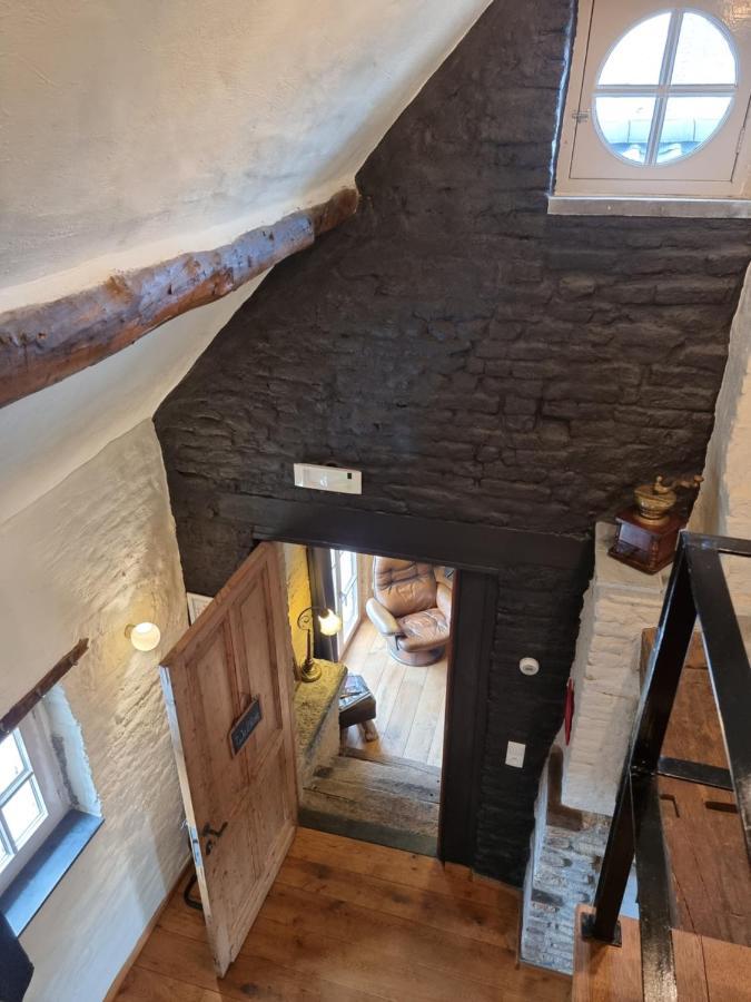 Een Vleugje Wellness In De Voerstreek - Bed & Brocante Onder De Poort Voeren Esterno foto