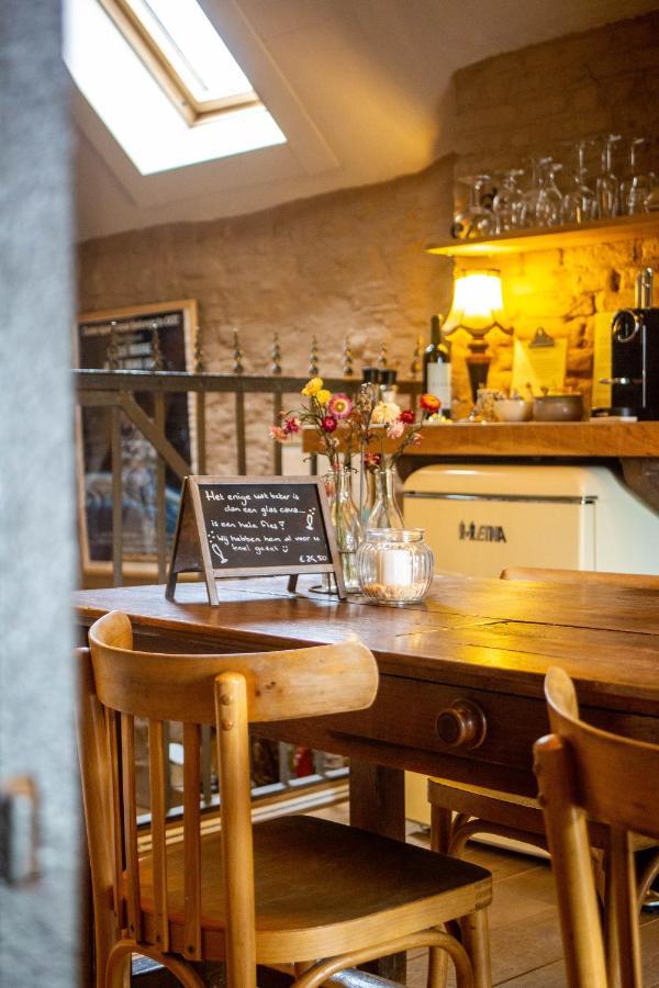 Een Vleugje Wellness In De Voerstreek - Bed & Brocante Onder De Poort Voeren Esterno foto